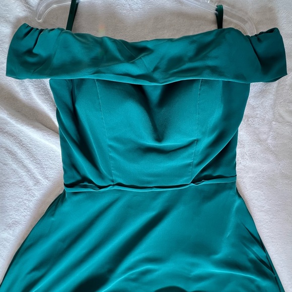Emerald green bridesmaids dress from Mori Lee , size 10. NWT - Picture 1 of 6